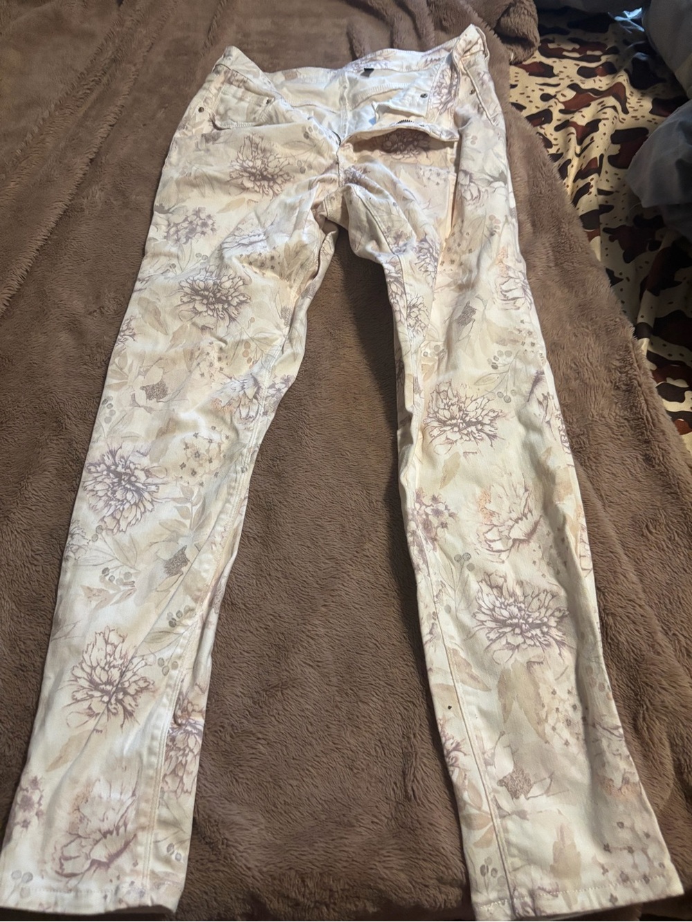 Floral Print Women’s Jeans - Cream